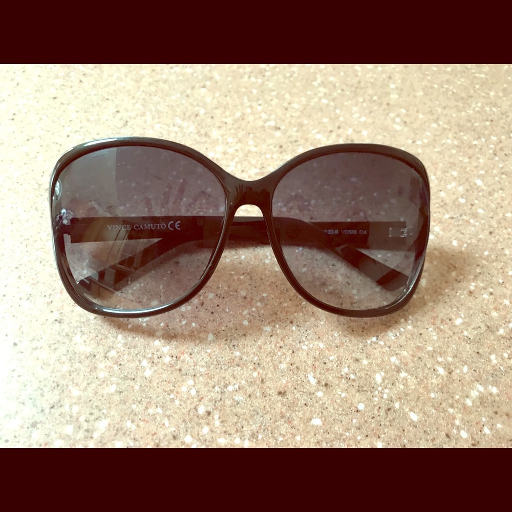 Vince Camuto Sunglasses 😎
